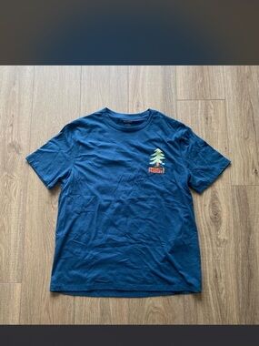 Old Navy Navy Short-Sleeve Tee with Pine Tree Graphic